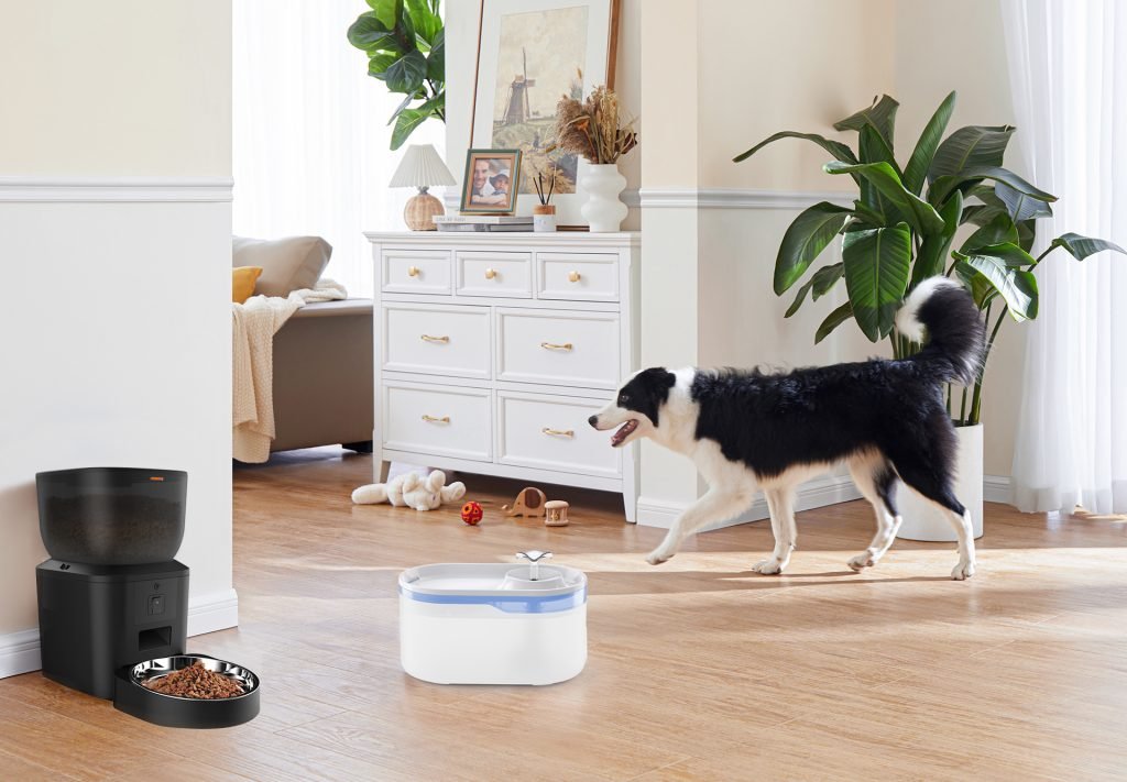 003 of Smart Wifi Remote Control Pet Feeder 003 Smart Wifi Remote Control Pet Feeder