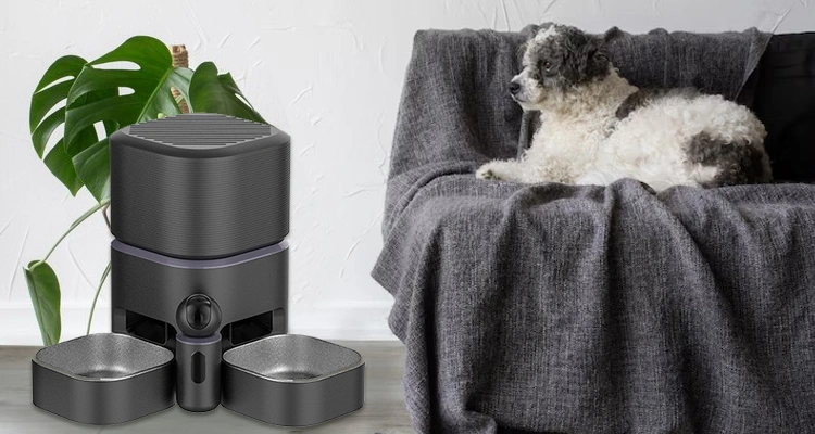 Petrust®s Smart Automatic Pet Feeders with External HD Camera and dual bowl Canton Fair 2025 of Canton Fair 2025: Petrust® Unveils BEST Smart Pet Solutions Petrust® automatic pet feeder with HD camera and dual feeding bowls, showcased at Canton Fair 2025