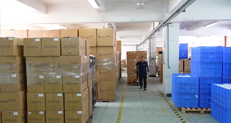 A large-scale finished goods warehouse managed by a professional OEM&ODM Smart Pet Products Manufacturer for global distribution.